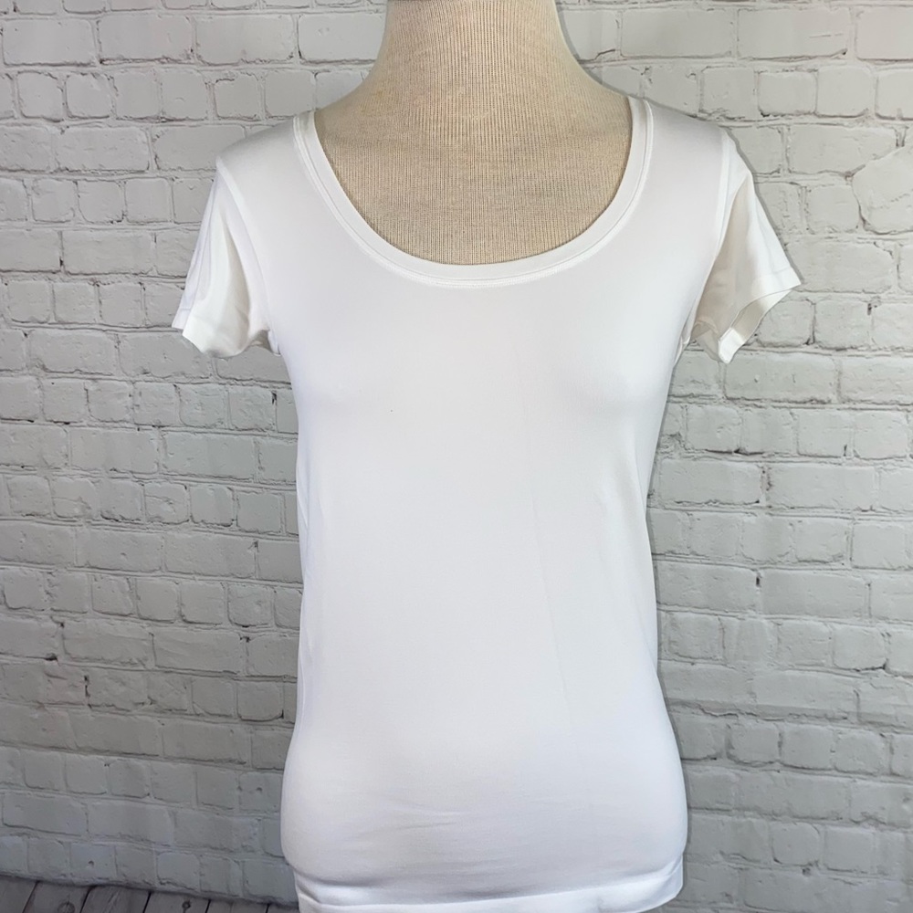 White House Black Market White Layering Tee Size Medium